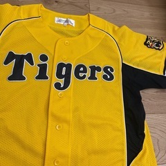 阪神タイガース　　ユニフォーム　黄色の画像