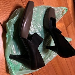 オシャレパンプスの画像