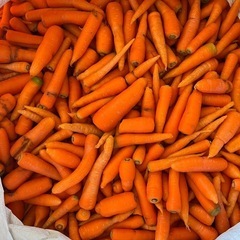 訳あり人参🥕詰め放題350円
