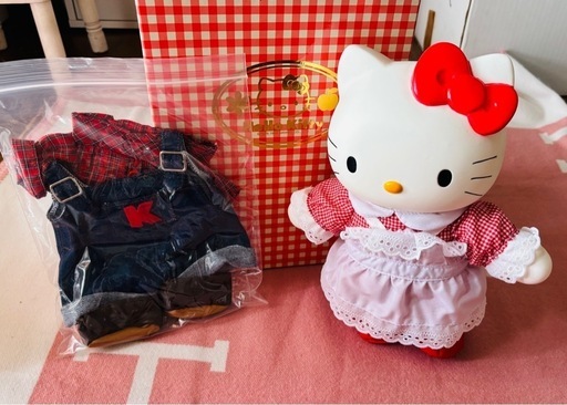 ハローキティー 着せ替え フィギュア レア ハローキティ - 激レア
