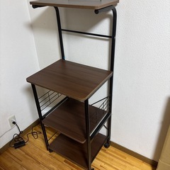 色々置けるやつ