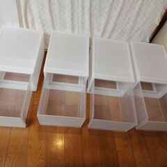 世田谷区近辺配送可能　4点セット（ばら売り不可）　収納ケース　プラケース　半透明　引き出し衣装ケース　幅39×奥行53×高さ30cm　クローゼット用　押入れ収納　クローゼット収納 衣装ケース　収納ケースの画像