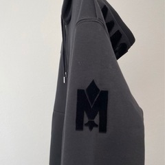 マッカージュ　パーカー　新品の画像