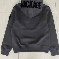 マッカージュ　パーカー　新品の画像