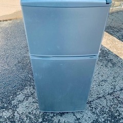 AQUA ノンフロン直冷式冷凍冷蔵庫 AQR-111F (S) - 1