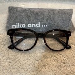 【niko and...】伊達メガネ
