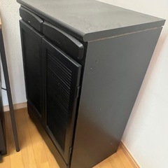 下駄箱　シューズラック　キッチンボード　食器収納　食器棚　茶色　黒の画像