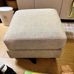 オットマン