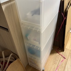 無印良品   ポリプロピレンストッカー4段  キャスター付き