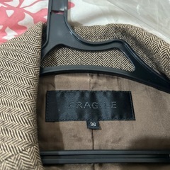 フラジール 数回着用クリーニング済の画像