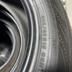 ヨコハマタイヤ BluEarth RV03 205/60R16 ブルーアースの画像