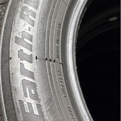 ヨコハマタイヤ BluEarth RV03 205/60R16 ブルーアースの画像