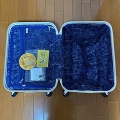 SNOOPYキャリーケースの画像