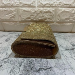 パーティバッグ　ショルダーバッグ ゴールド　金 結婚式 クラッチバッグ ラメの画像
