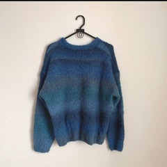 完売商品ブルーニットの画像