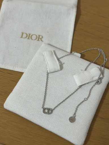Dior ネックレス