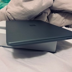 Microsoft Surface Go 2 の画像