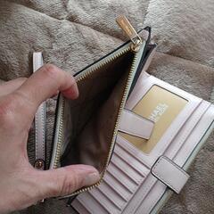 MICHAEL KORS 二つ折り財布 モノグラムの画像
