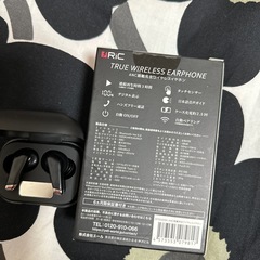 ワイヤレスイヤホンの画像