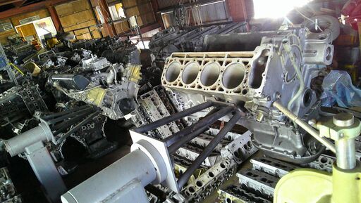 Mベンツ126-107シリーズリビルトエンジン及びリビルト部品販売