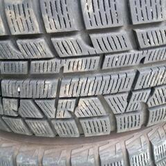 本日お渡しできます。ノア純正15インチスタッドレスタイヤ4本セット