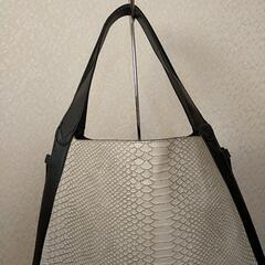 手持ち肩掛け2wayバッグ 合皮の画像