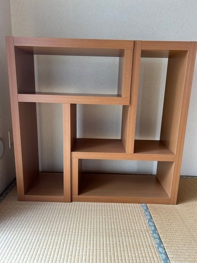 使い方は自分次第！木製棚