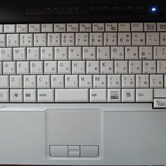 FUJITSU LIFEBOOK S751/C ジャンクの画像