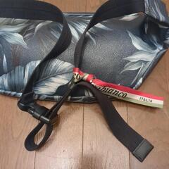 Orobianco　オロビアンコボタニカル柄 ボディバッグの画像