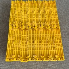 プラレールJ-22 複線ブロック橋脚  16個の画像