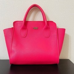 美品♡高級ブランド AHKAH バッグの画像