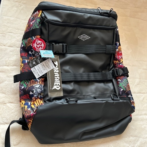 スラッシャーバッグパック35 L新品