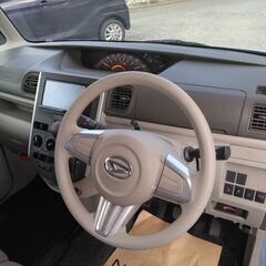 平成２８ｙ　タント両側スライドドア　修復歴ナシ　禁煙車　エマージェンシーブレーキ　２６.8万円！！の画像