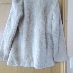 婦人ファー半コート　ブランド　マージナル　グラマー　サイズM　日本製JAPAN 　未使用に近い　シミ汚れ無し　の画像