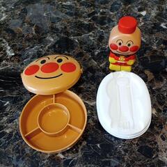 アンパンマン駅弁の弁当箱の画像