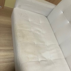 【緊急処分‼️】ソファーとローテーブルお譲りいたします。の画像