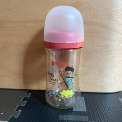 哺乳瓶