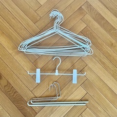 MUJI・Mawaハンガー　合計14本お譲りします。
