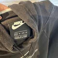 子ども服パーカー（NIKE）の画像