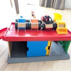 値下げ　IKEA　木の車の画像