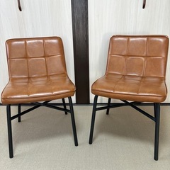 ダイニングチェアー　2脚
