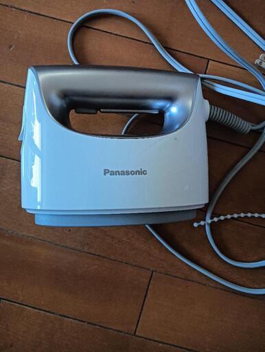 Panasonic コードつき衣類スチーマー シルバー NI-CFS750