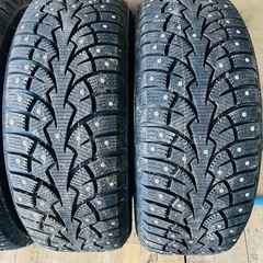 新品❗️205/55/16冬スパイクタイヤの画像