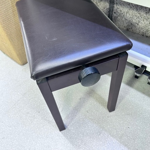 ヤマハ電子ピアノ P-60 スタンド、フットペダル付 送料無料】YAMAHA P