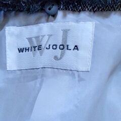 婦人フォーマルスーツ　ヴィンテージサイズ11号　グレー未使用に近いシミ汚れ無し　衿ボア取り外し可の画像