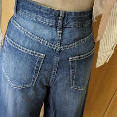 GUデニムパンツの画像