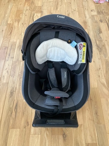 コンビ　チャイルドシート　クルムーヴスマート　isofix