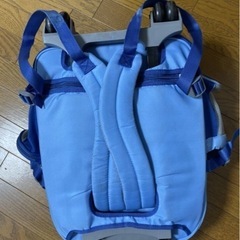 バックパック リュック トイストーリー バズライトイヤー　スーツケース リュックにもなるの画像