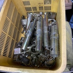 新品同様単管3mとパーツ類おまとめで🤗の画像