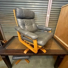 中古　富士ファニチア　FUJI FURNITURE　リクライニング　ソファ　1人掛け チェア　オットマンの画像